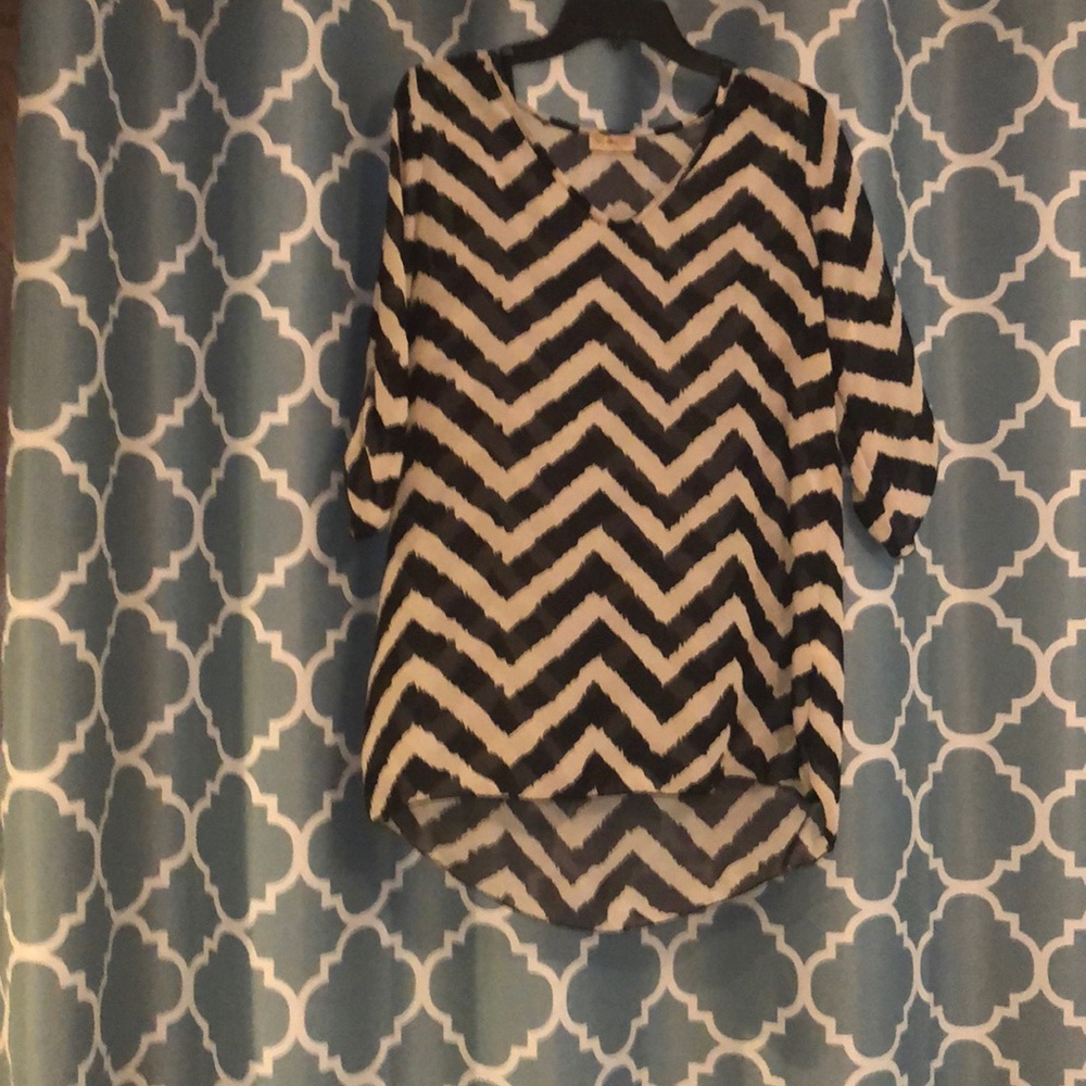 Sheer EUC black & white shirt